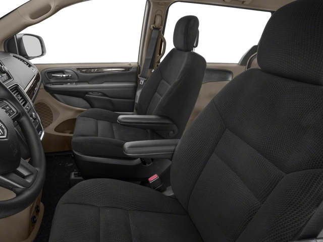 2018 DAIMLER DODGE GRAND CARAVAN SE