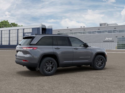 2027 Jeep Grand Cherokee GRAND CHEROKEE LAREDO X 4X4