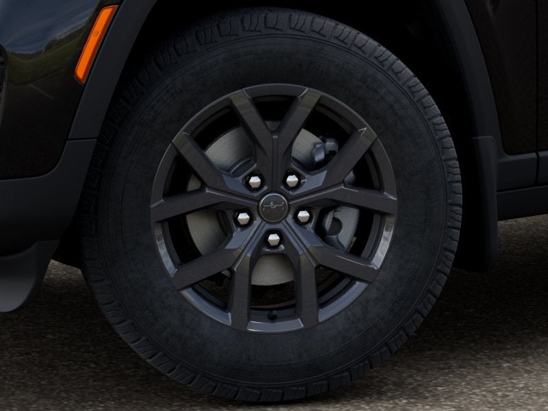 2027 Jeep Grand Cherokee GRAND CHEROKEE LAREDO X 4X4