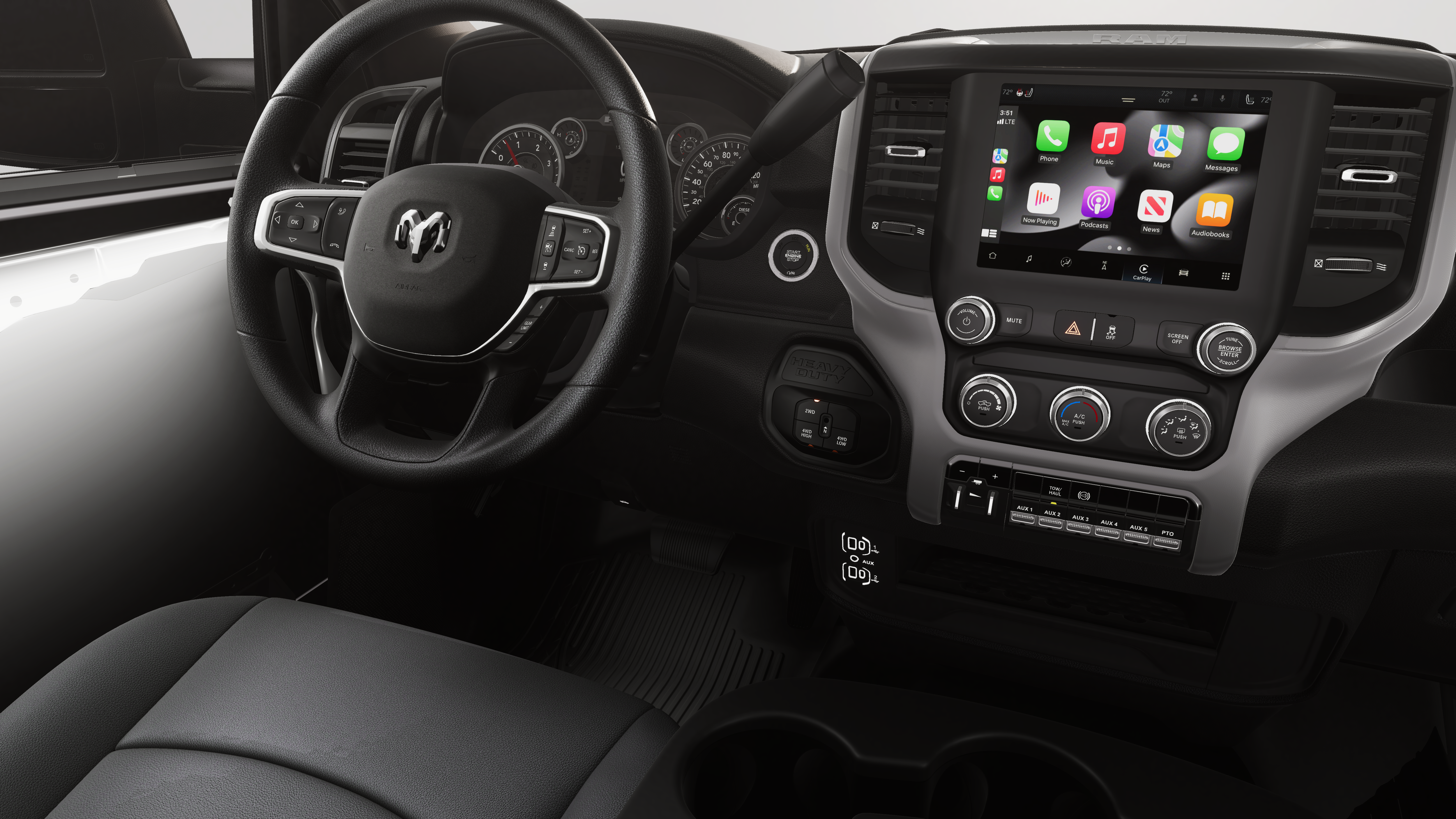 2026 RAM Ram 5500 Chassis Cab RAM 5500 TRADESMAN CHASSIS CREW CAB 4X4 84' CA