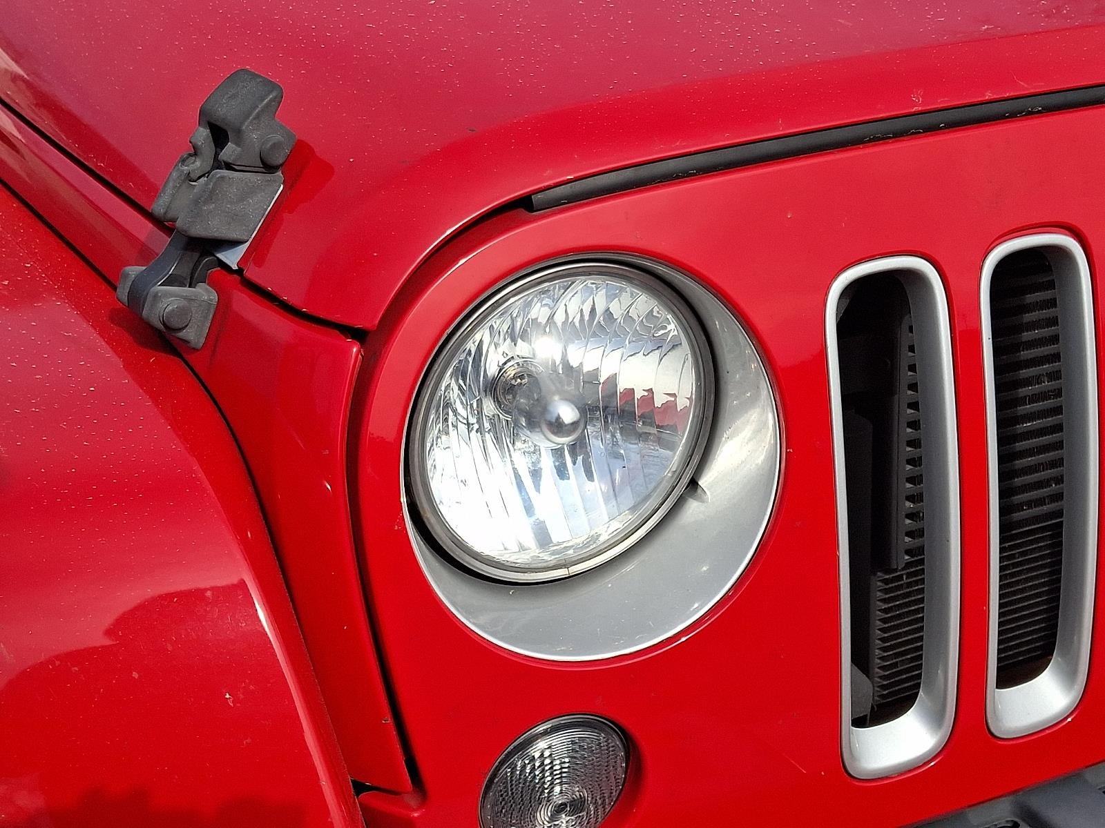 2016 Jeep Wrangler Unlimited Sahara