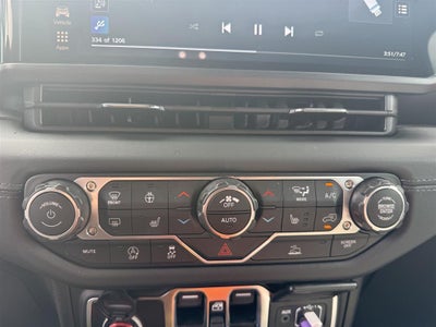 2025 Jeep Gladiator High Tide