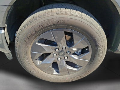 2022 Ford F-150 Lightning LARIAT