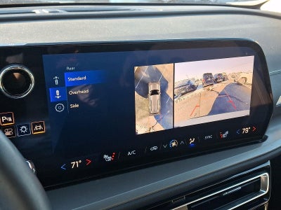 2024 Chevrolet Traverse FWD LT