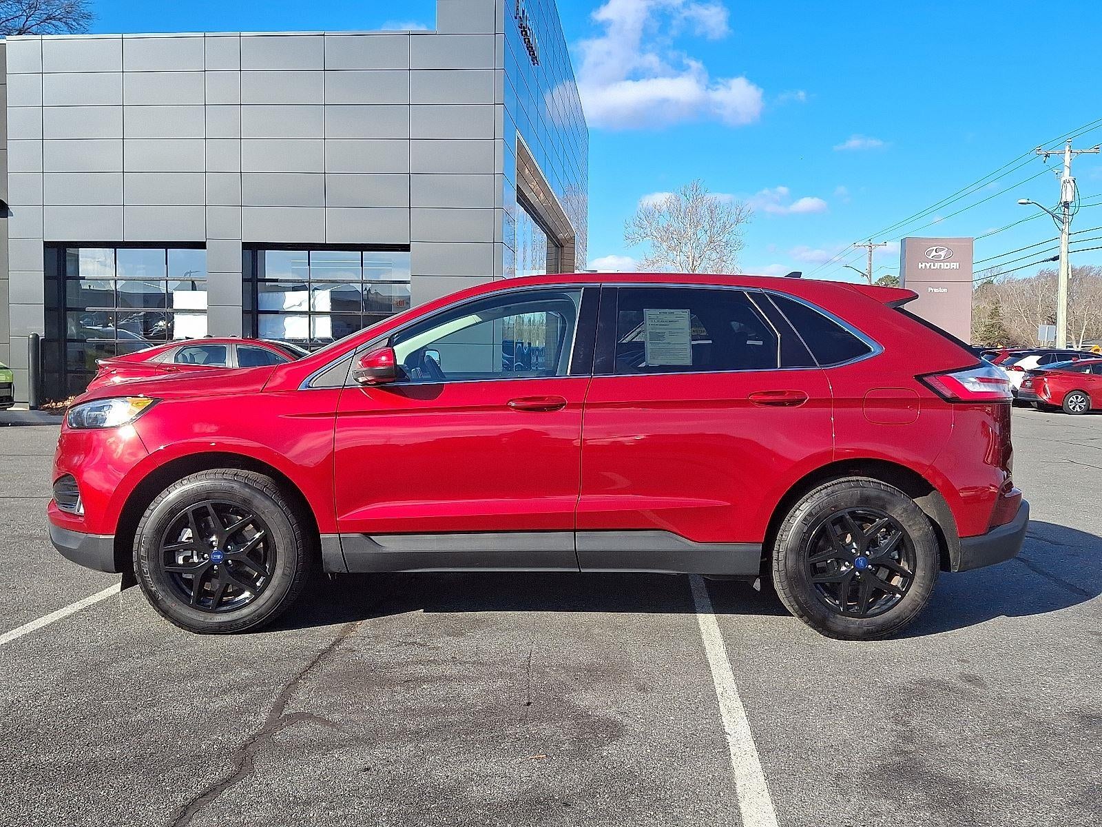 2022 Ford Edge SEL