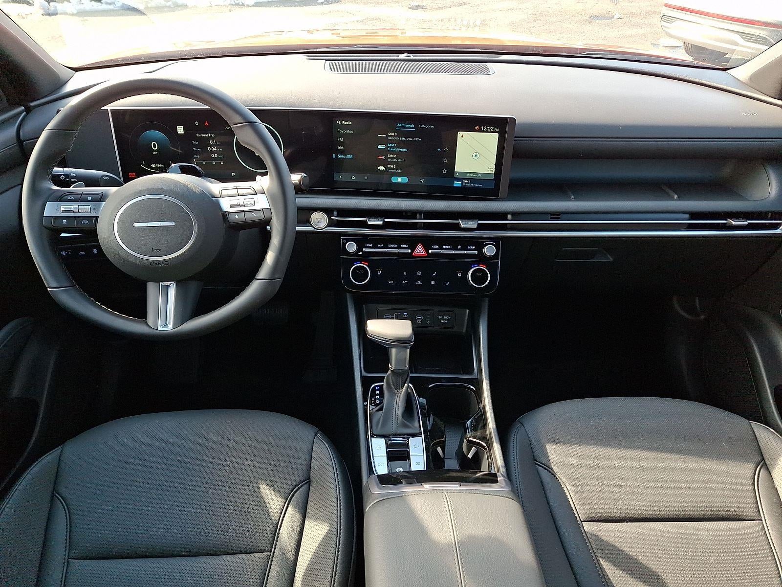 2025 Hyundai SANTACRUZ Base