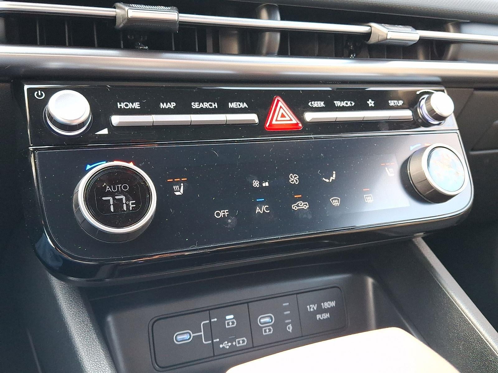 2025 Hyundai SANTACRUZ Base