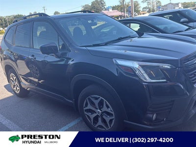 2023 Subaru Forester Premium