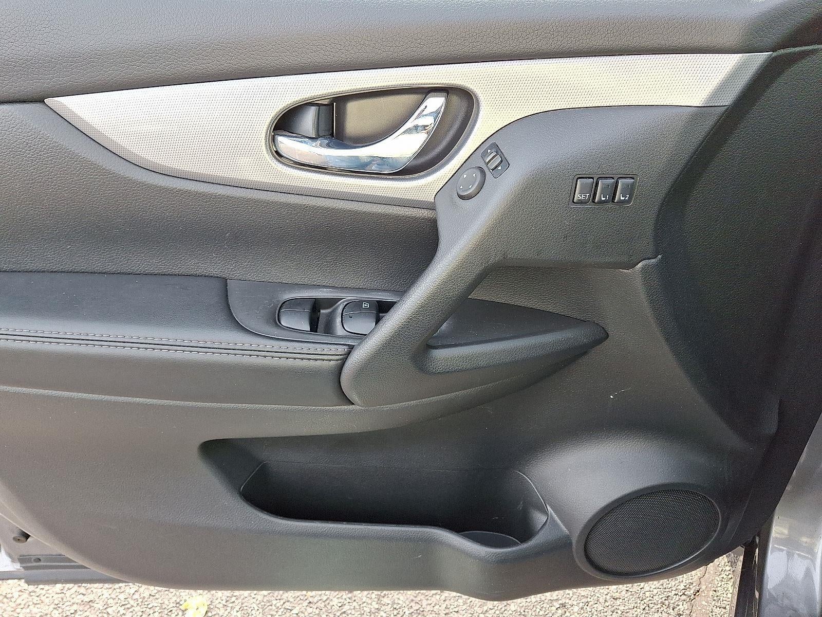 2020 Nissan Rogue Sport SV