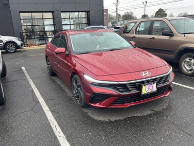 2024 Hyundai Elantra Limited