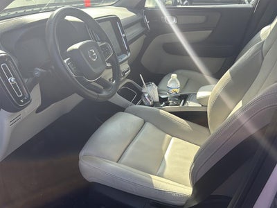 2020 Volvo XC40 Inscription