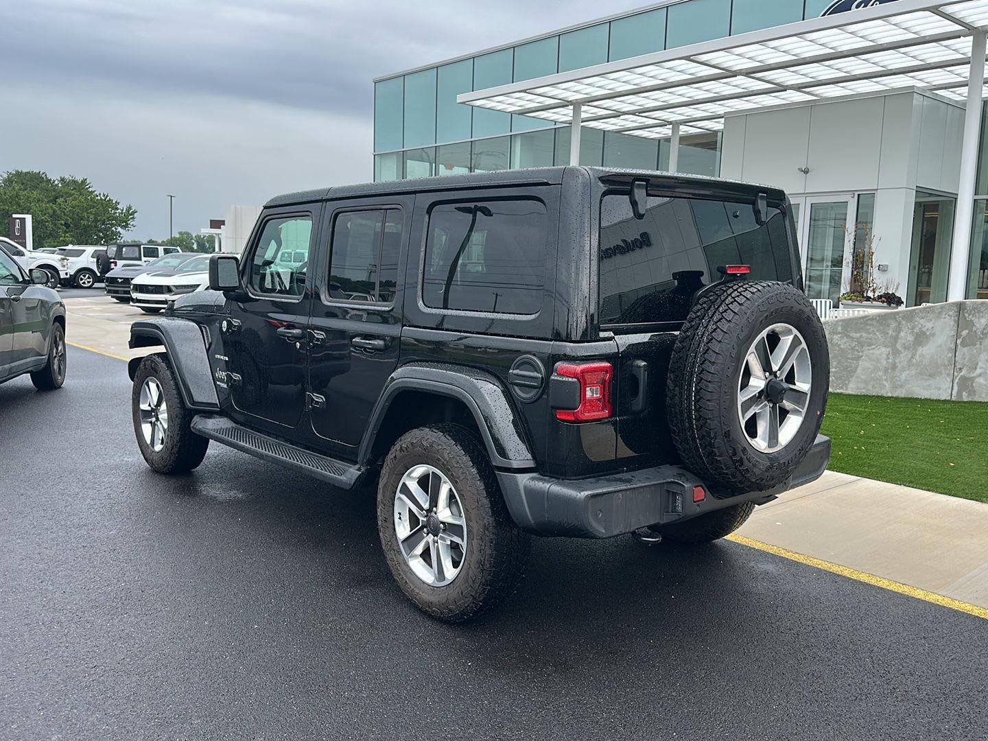 2021 Jeep WRANGLER SAHA