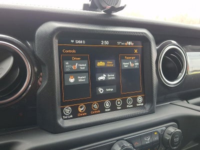 2021 Jeep Wrangler Unlimited Sahara Altitude