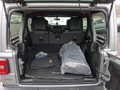 2021 Jeep Wrangler Unlimited Sahara Altitude