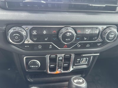 2024 Jeep WRANGLER SAHA