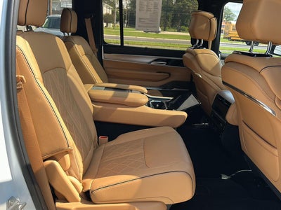 2023 Jeep Grand Wagoneer Series III