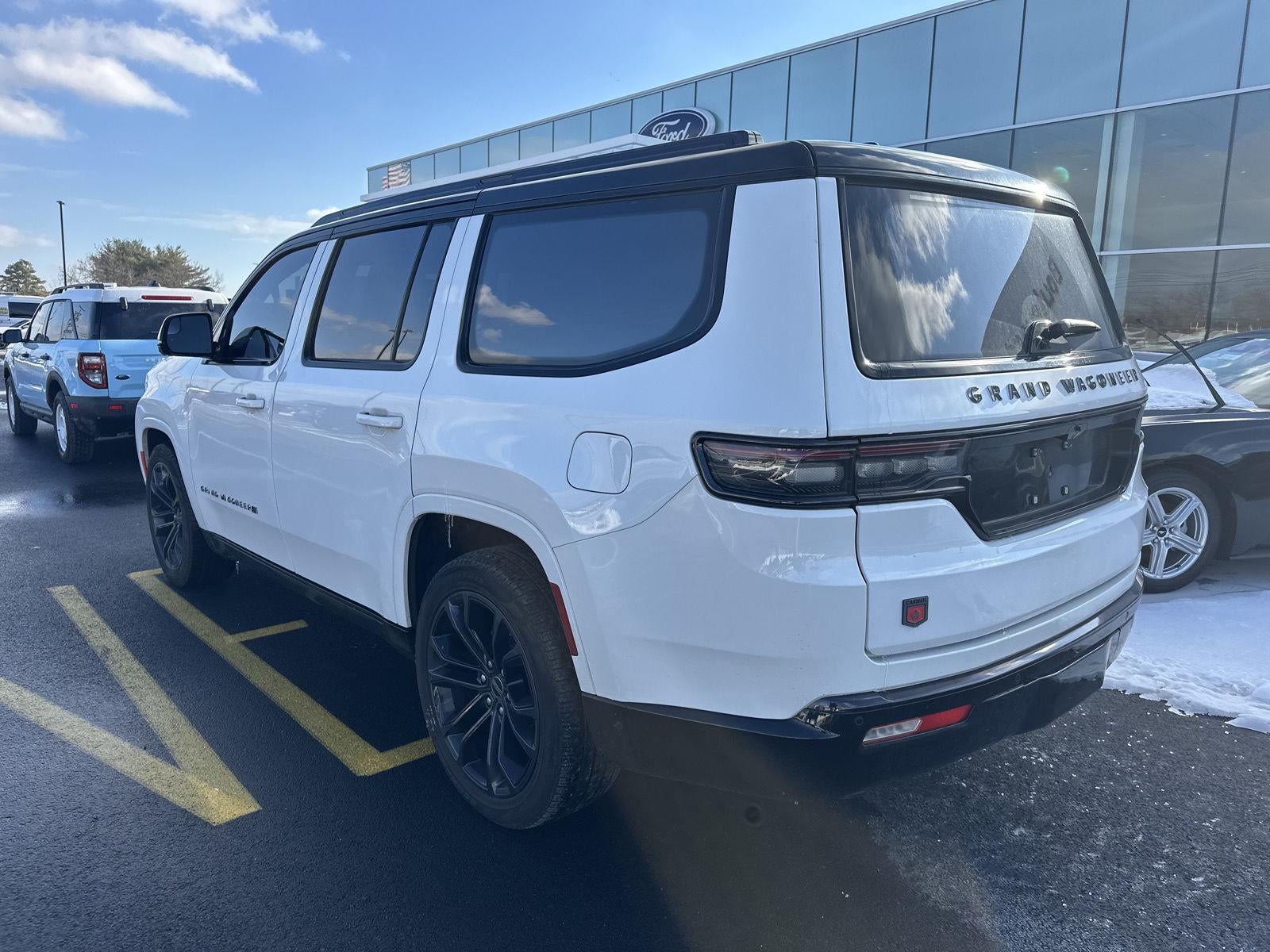 2024 Jeep Grand Wagoneer Series III Obsidian