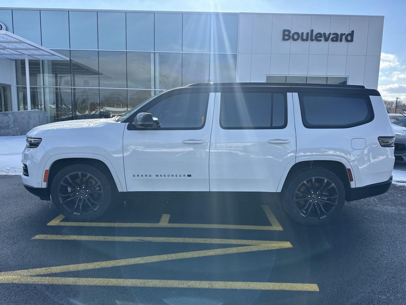 2024 Jeep Grand Wagoneer Series III Obsidian