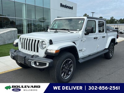 2022 Jeep Gladiator Overland