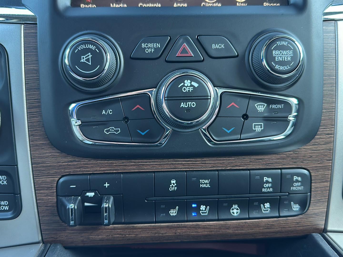 2017 RAM 1500 Laramie