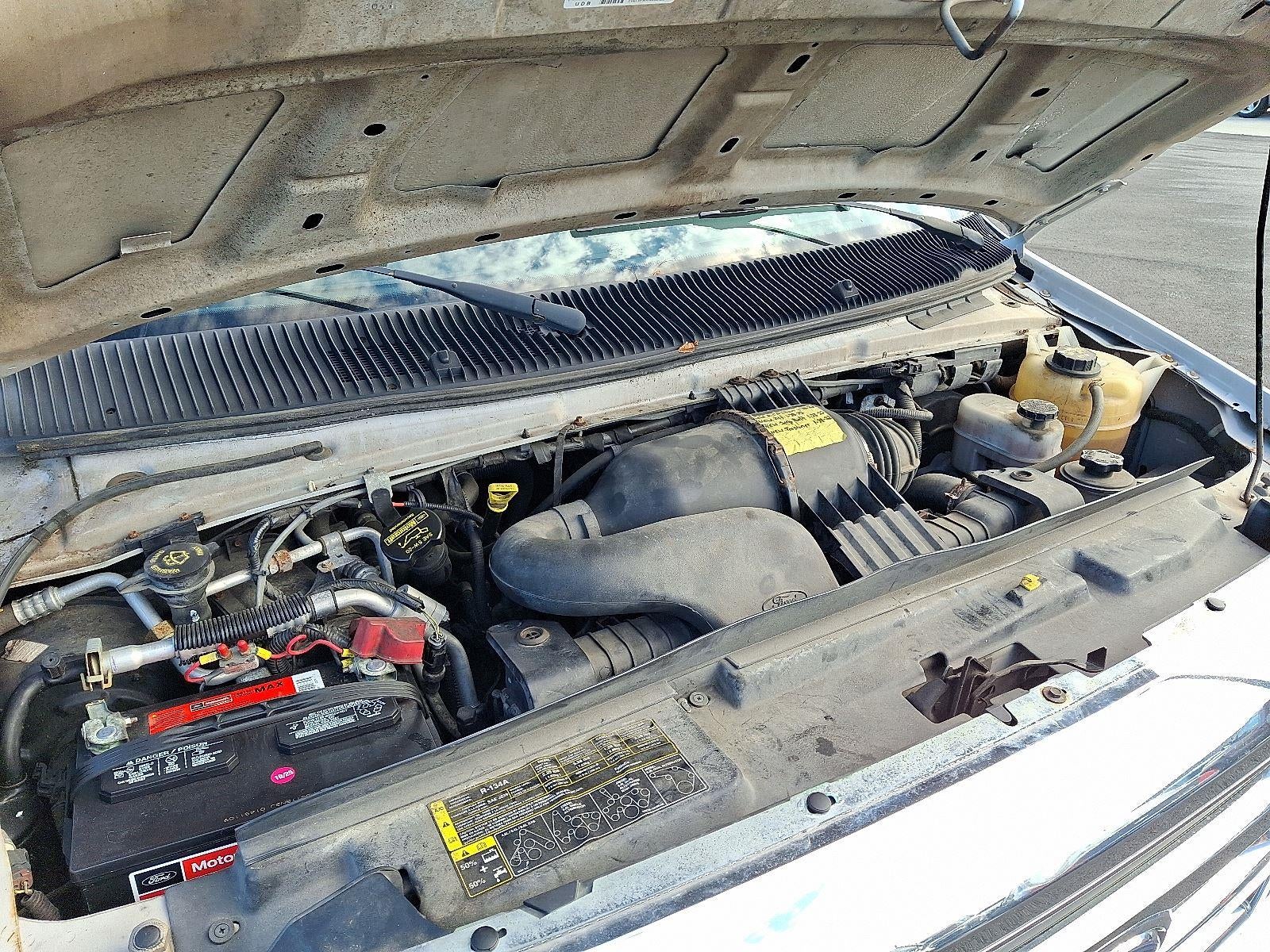 2011 Ford E-Series E-350 SD XLT