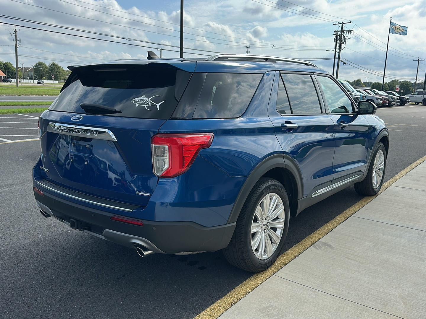 2023 Ford Explorer Hybrid Limited