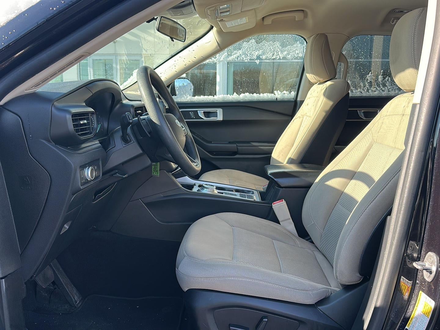 2020 Ford Explorer Base