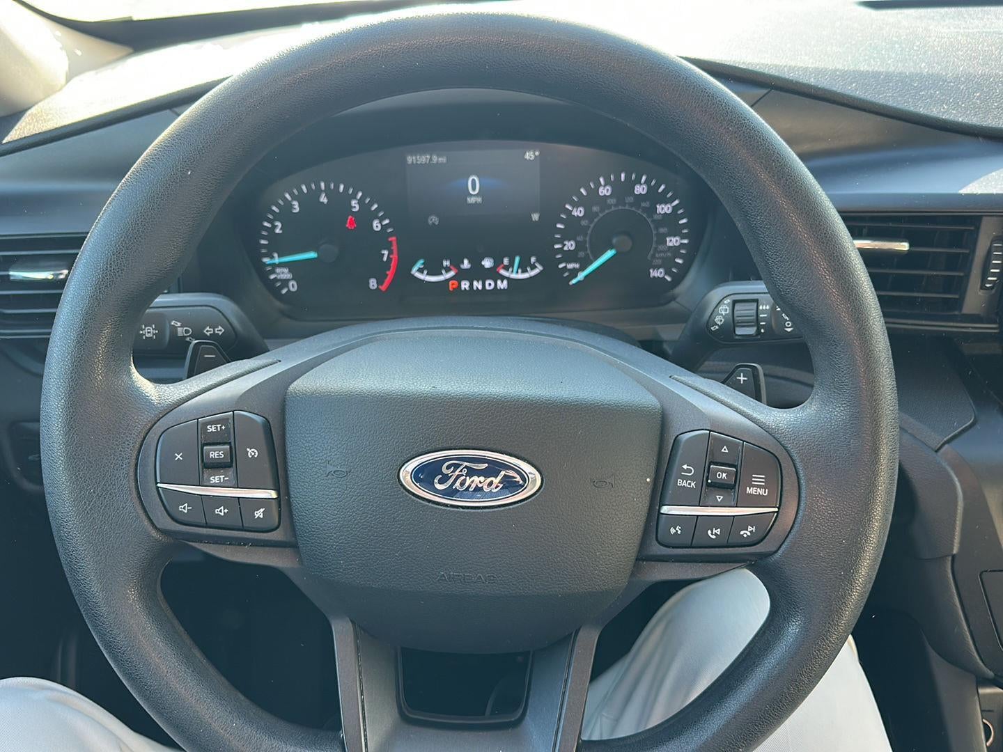 2020 Ford Explorer Base