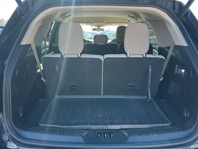 2020 Ford Explorer Base