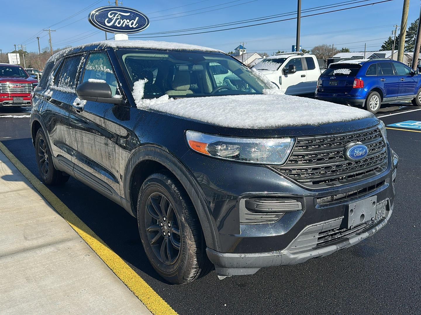 2020 Ford Explorer Base
