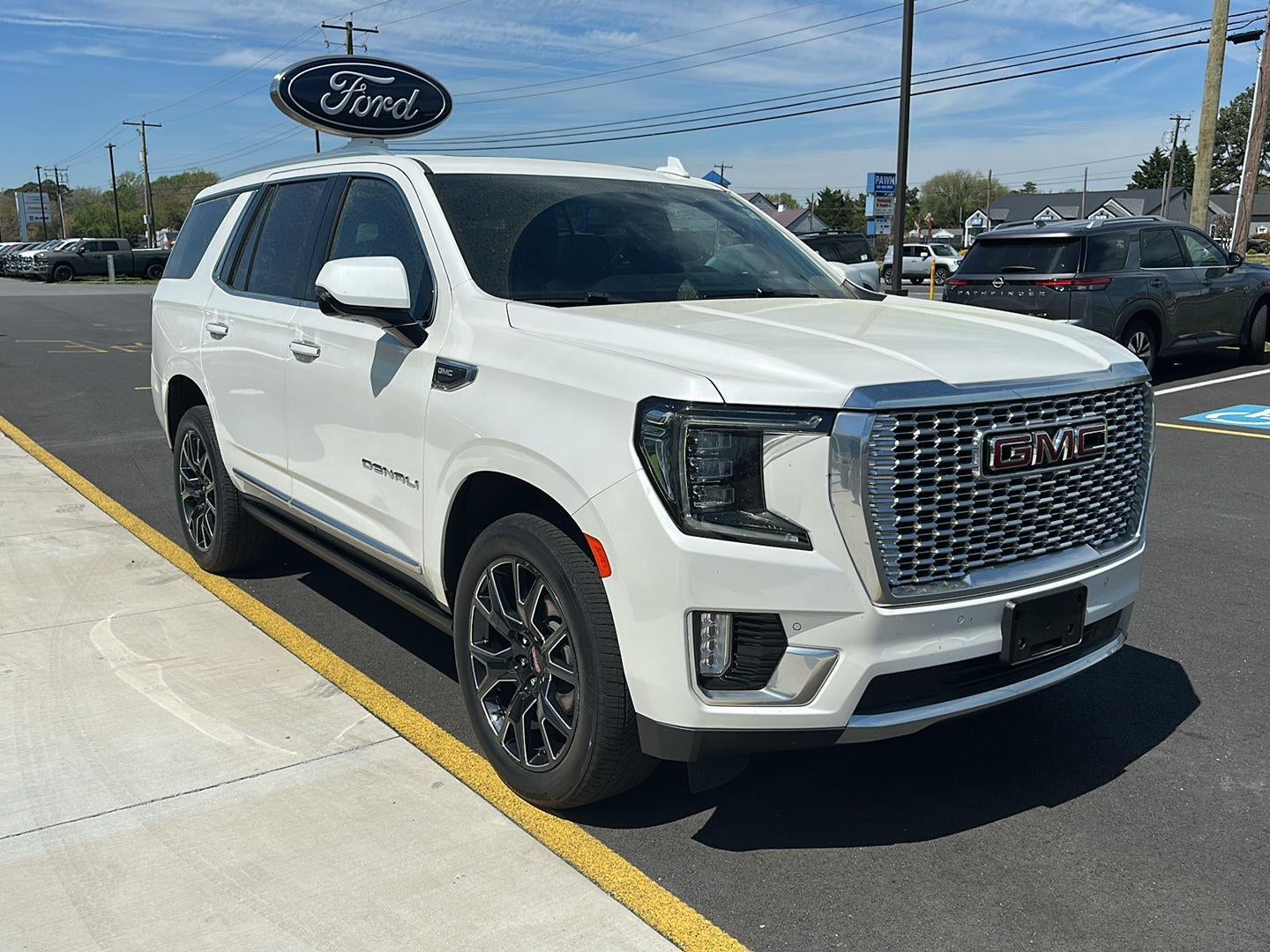 2023 GMC Yukon Denali