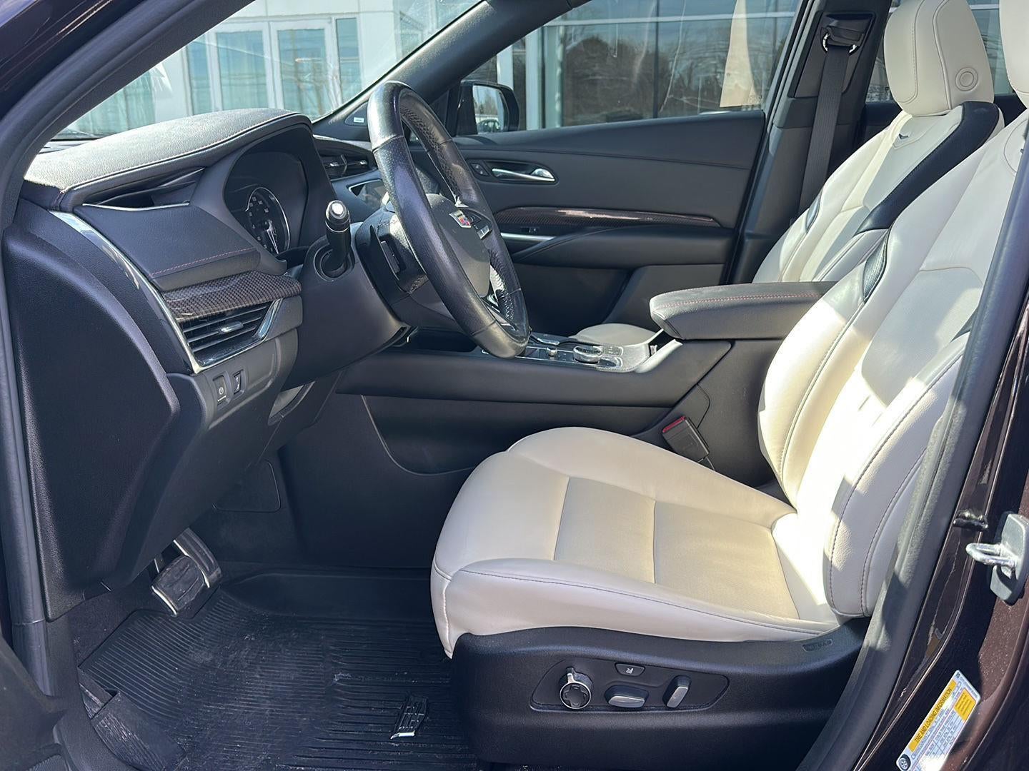 2021 Cadillac XT4 FWD Sport