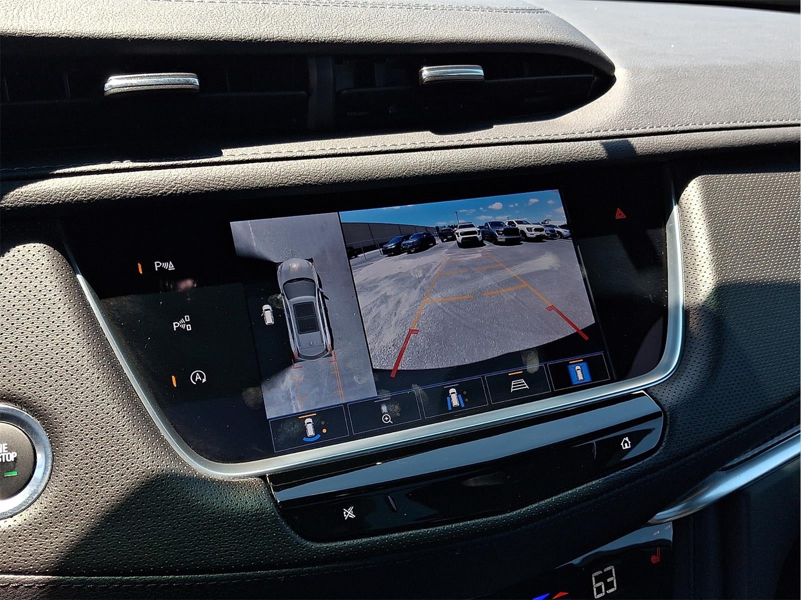 2025 Cadillac XT5 AWD Sport