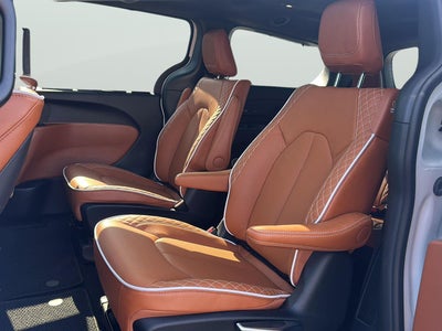 2026 Chrysler Pacifica Pinnacle