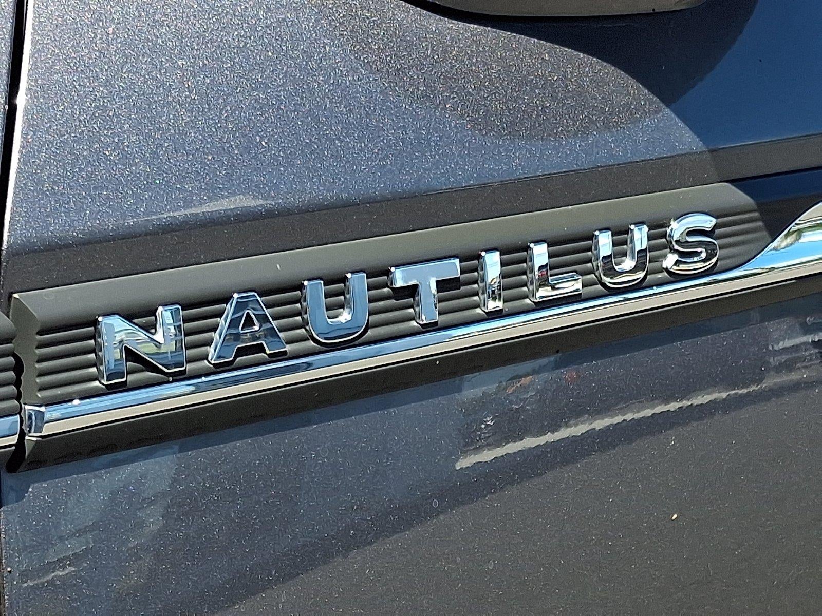 2021 Lincoln Nautilus Standard
