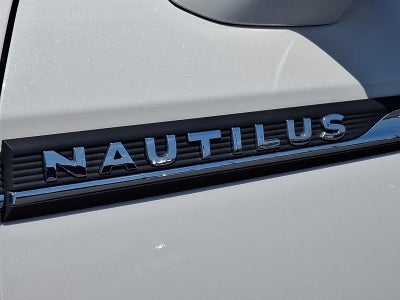 2022 Lincoln Nautilus Standard