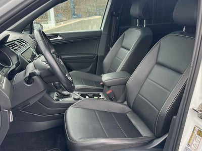 2021 Volkswagen Tiguan SE R-Line Black