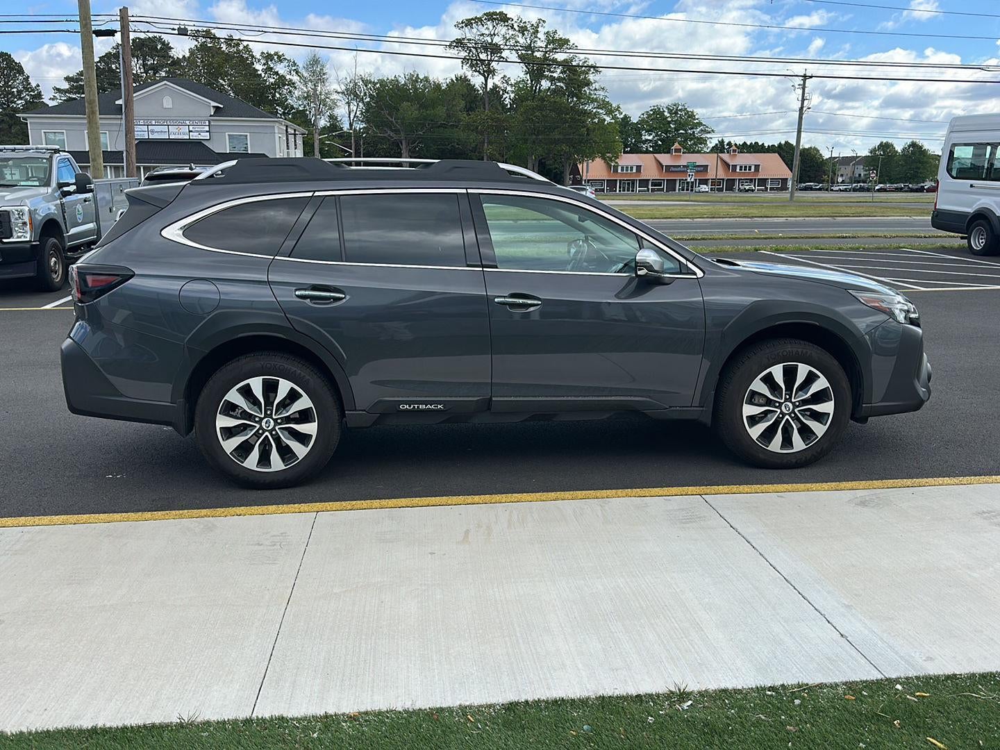 2024 Subaru Outback Touring XT