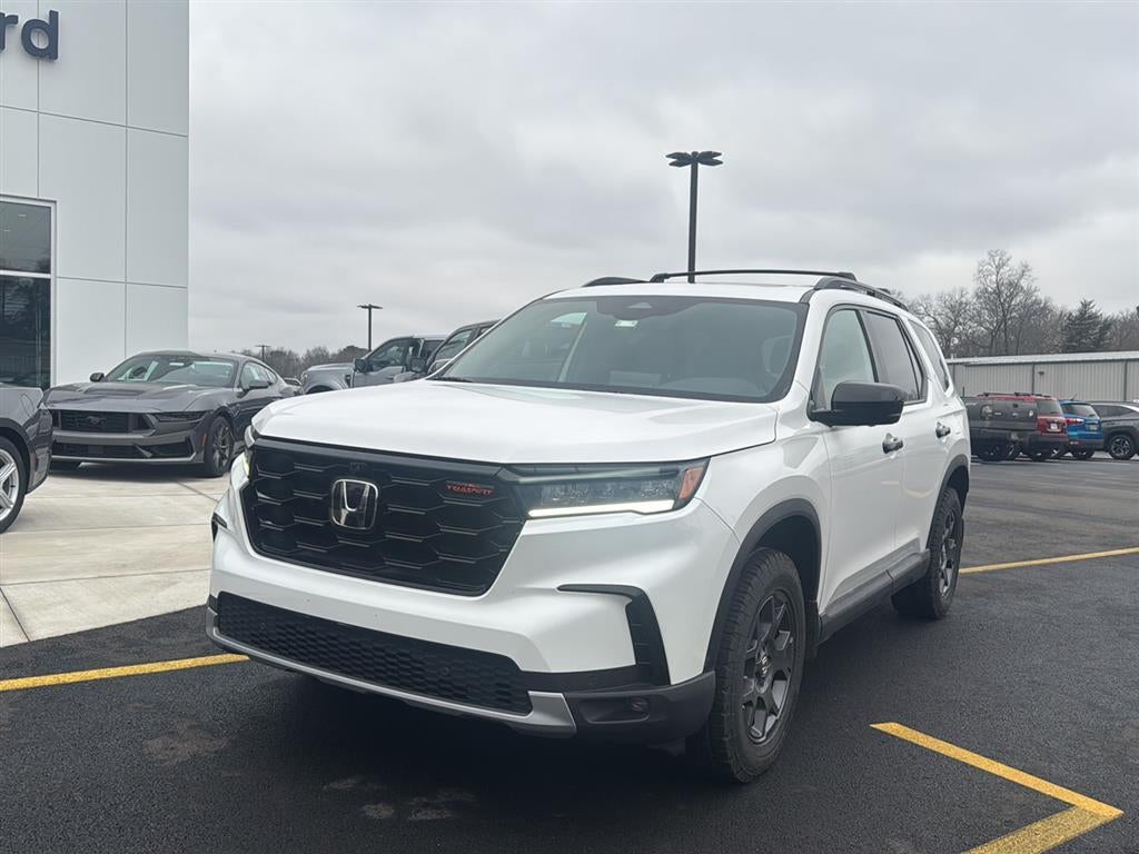 2025 Honda Pilot TrailSport