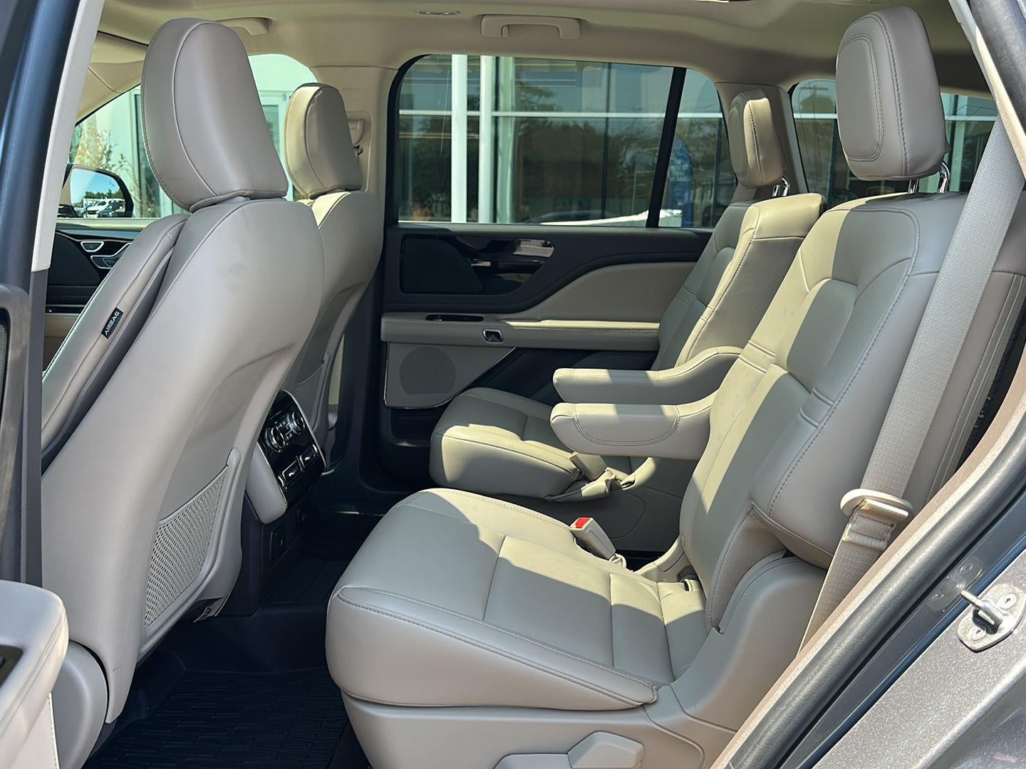 2022 Lincoln Aviator Standard