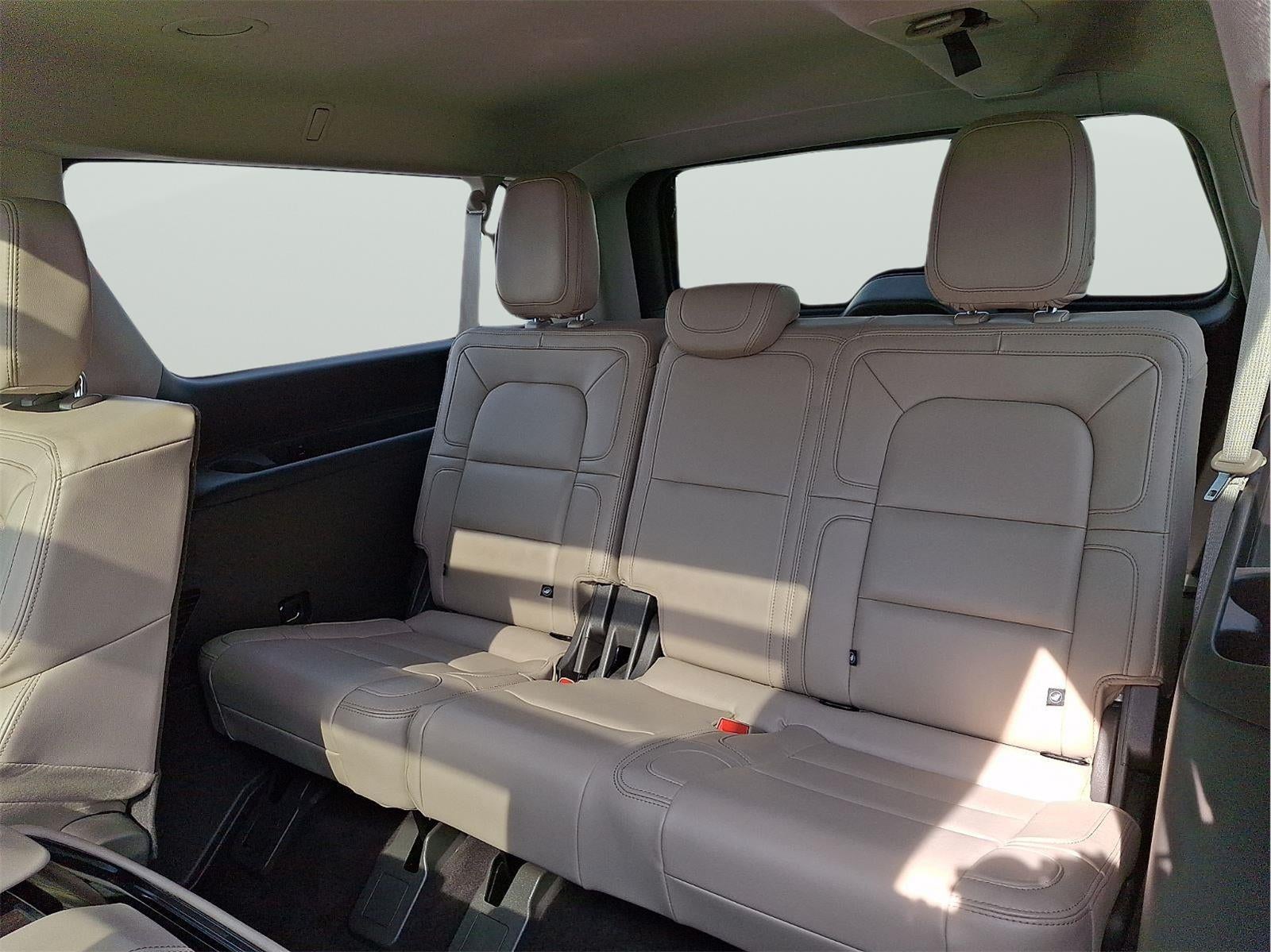 2023 Lincoln Navigator L Reserve