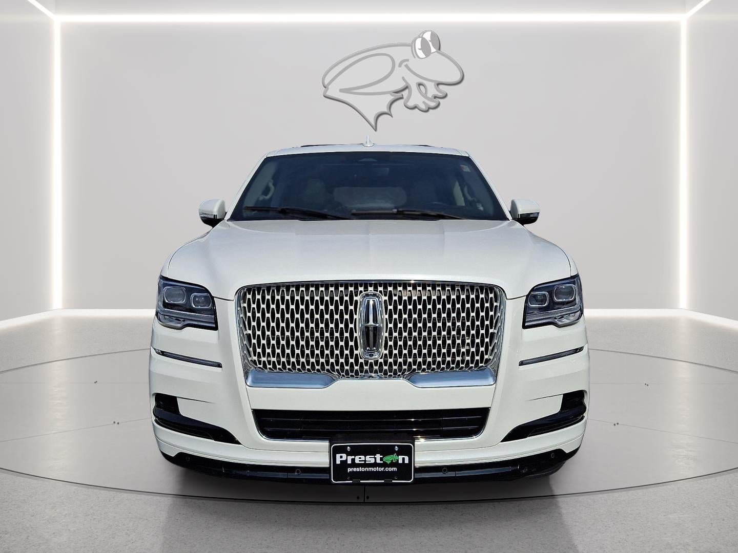 2023 Lincoln Navigator L Reserve