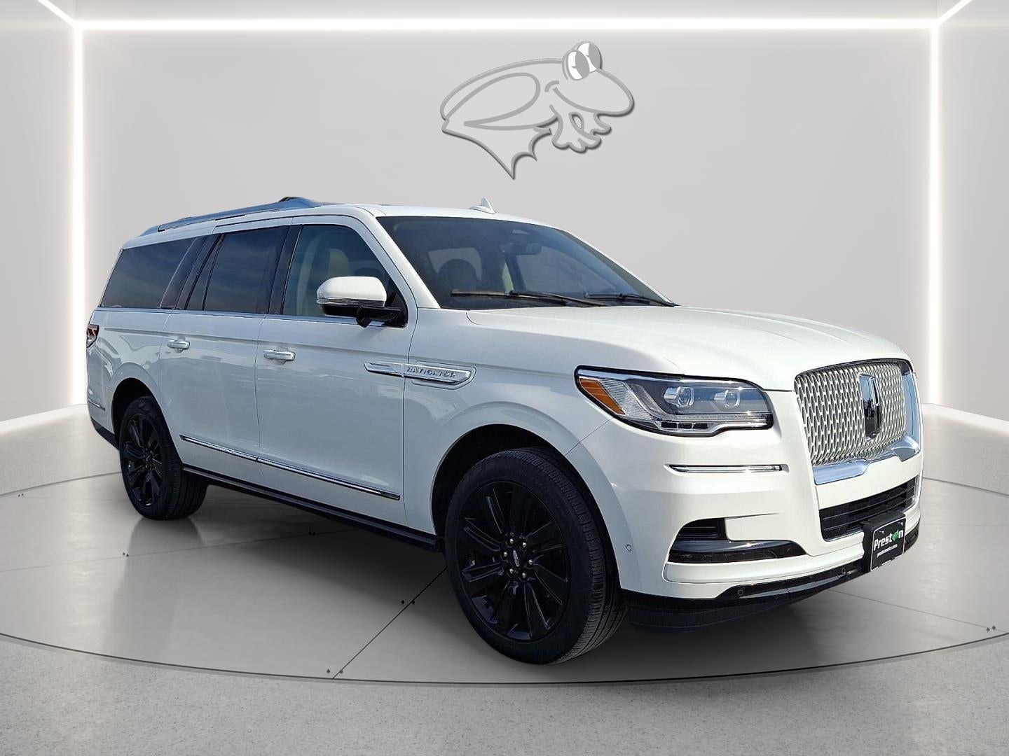 2023 Lincoln Navigator L Reserve