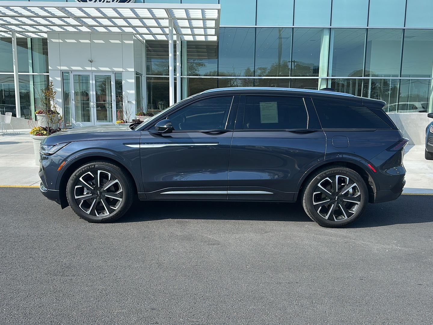 2024 Lincoln Nautilus Reserve