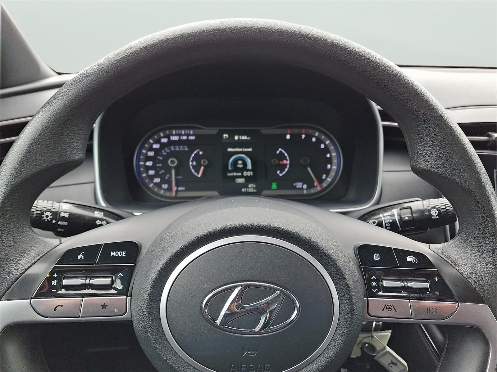 2024 Hyundai Santa Cruz SE