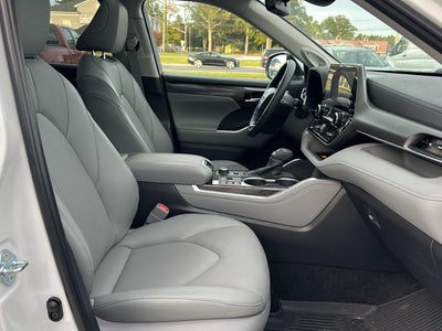 2026 Toyota Highlander Limited