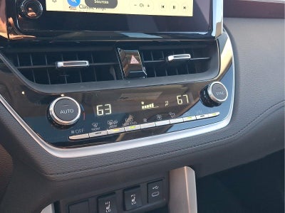 2025 Toyota Corolla Cross XLE