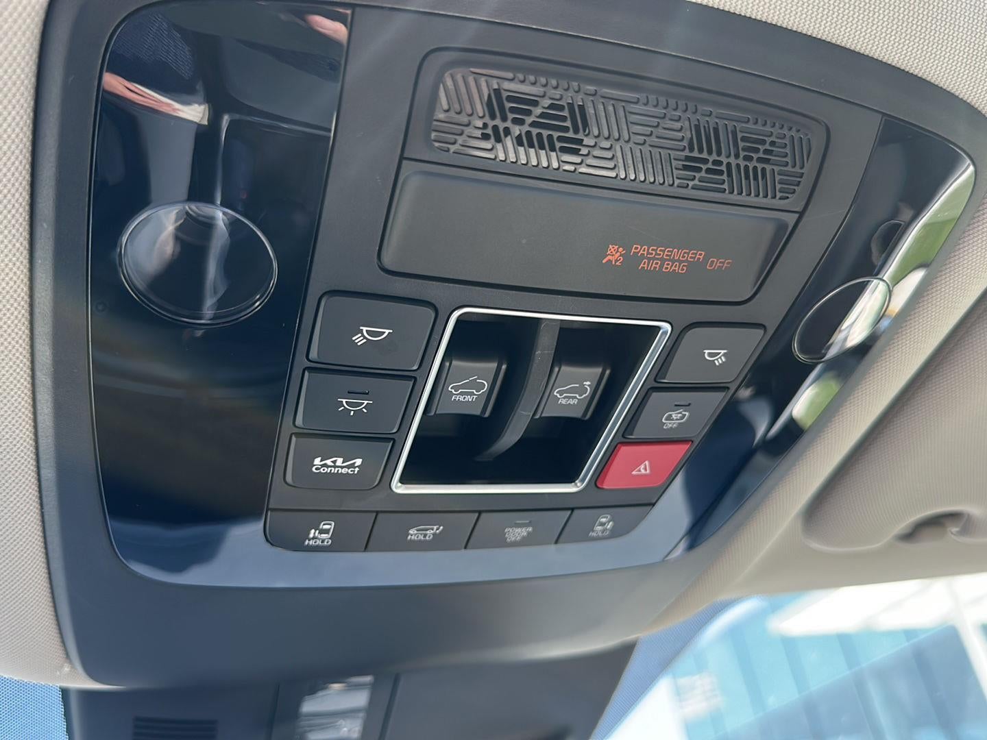 2025 Kia Carnival SX