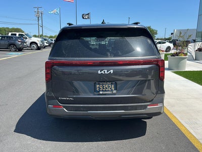2025 Kia Carnival SX