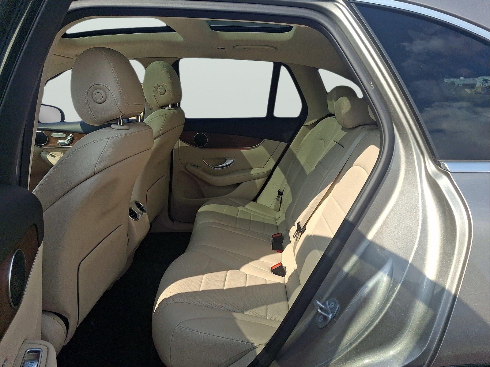 2021 Mercedes-Benz Glc GLC 300